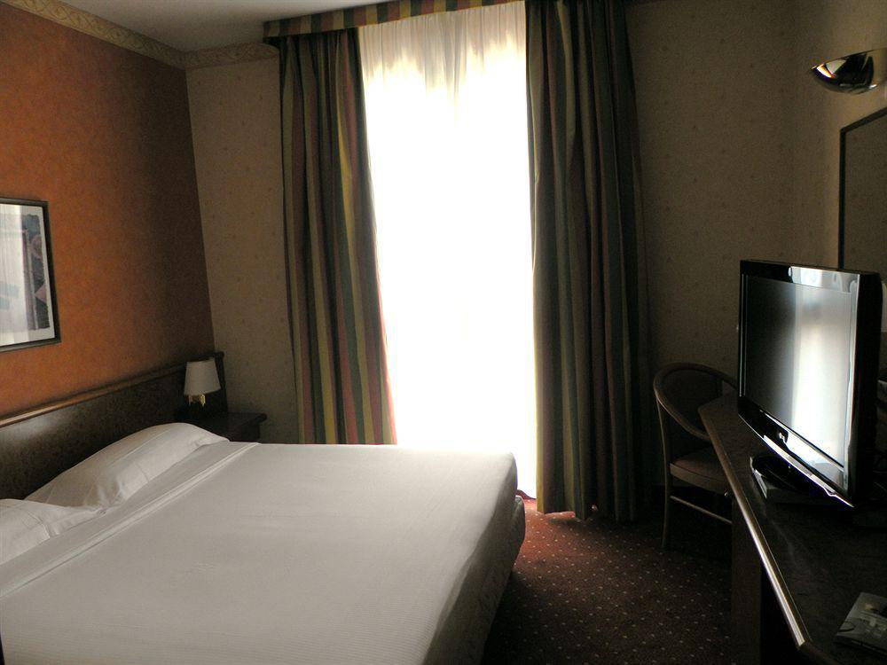 Meditur Hotel Pisa Migliarino Pisano Exteriér fotografie